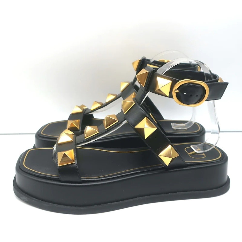 Valentino Roman Stud Ankle Strap Platform Sandals Black Leather Size 39.5 NEW - Picture 5 of 12